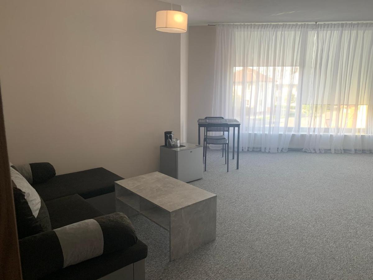 Hotel Marijampolė מראה חיצוני תמונה